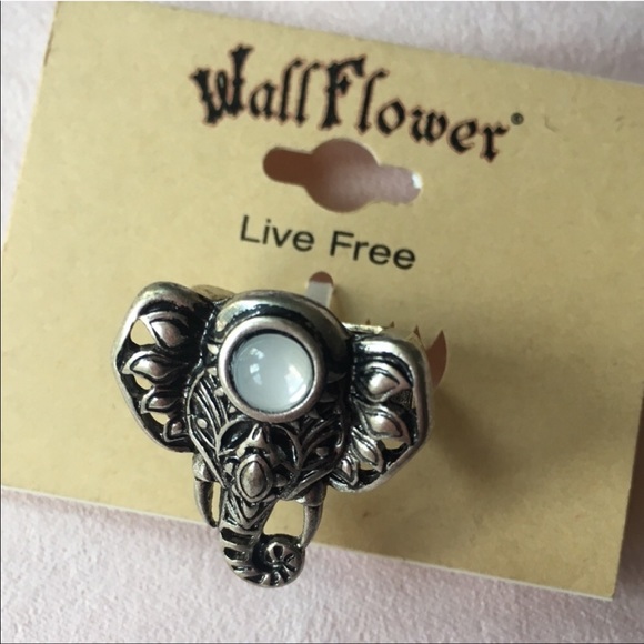 ✴️ Ganesha Ring - Picture 2 of 4